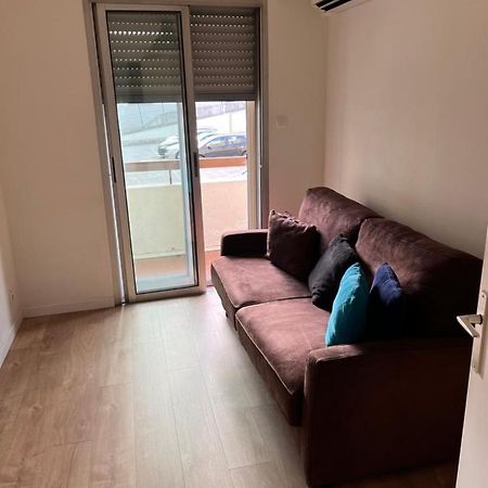 Superbe Appartement Au Bord De Plage Cros De Cagnes Exteriér fotografie