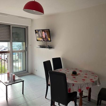 Superbe Appartement Au Bord De Plage Cros De Cagnes Exteriér fotografie